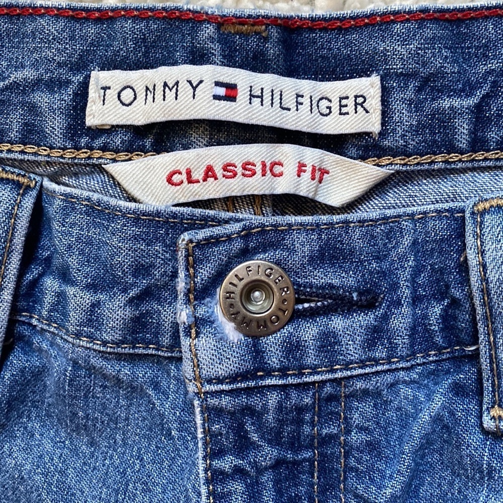 Tommy Hilfiger vintage designer jeans! 👖